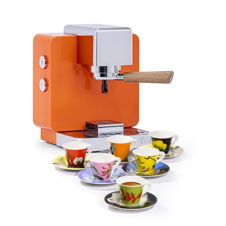 R1 gialla con set di tazzine e caffè a scelta